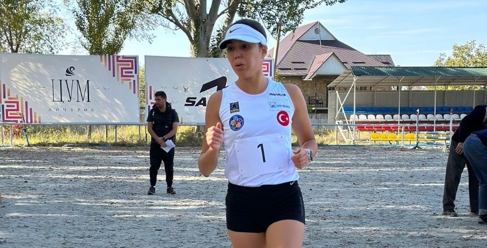 Milli-pentatlet-Ilke-Ozyuksel-sampiyon-oldu-972x495