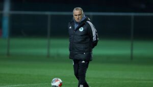 829x469-fatih-terim-panathinaikosun-basinda-ilk-sinavina-cikacak-1704189261138